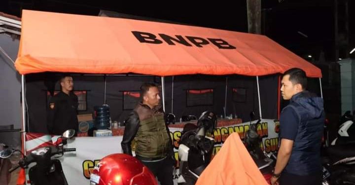 Kapolres Sukabumi Kota AKBP Ari Setyawan Wibowo Didampingi Sejumlah Pejabat Utama Memantau Kesiapan Pengamanan Kantor KPU