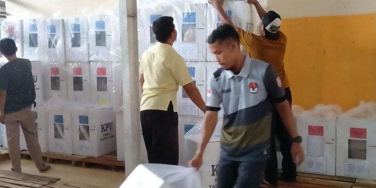 375 Kotak Suara Diterima PPK Bantargadung