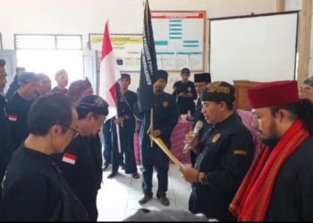 Lantik pengurus DPC Paguyuban Jampang Tandang Makalangan Surade, ini Pesan Ketum DPP Hendra Permana