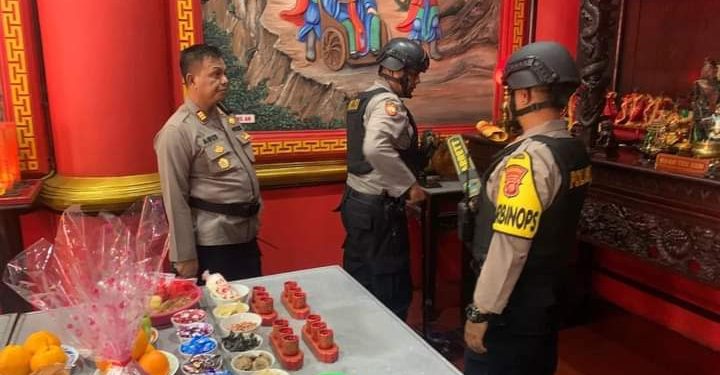 Satuan Samapta Polres Sukabumi Kota, Lakukan Sterilisasi Di Beberapa Vihara