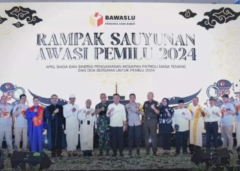 Kapolda Jabar Menghadiri Apel Siaga Dan Sinergi Pengawasan Kesiapan Patroli Masa Tenang Dan Doa Bersama Untuk Pemilu 2024