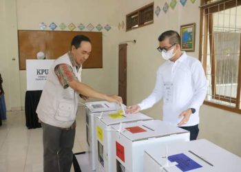 Wabup Dan Sekda Tinjau TPS Di Sejumlah Wilayah, Pastikan Pelaksanaan Pemilu