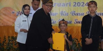 Bupati Ajak Implementasikan Bahasa Sunda Sebagai Bahasa Ibu Dalam Pembelajaran Dan Lingkungan