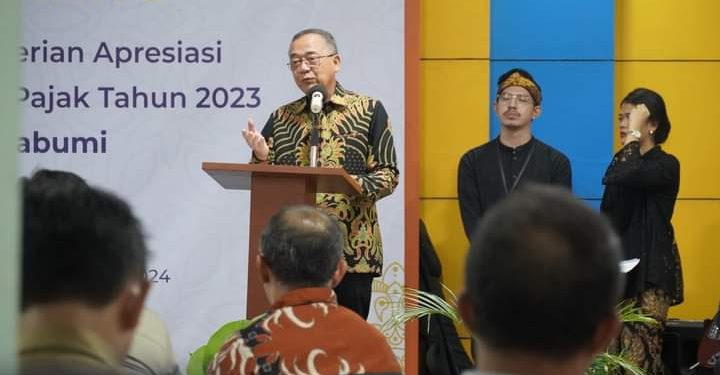 Serahkan SPT PPH Tahun Pajak 2023, Jajaran Pimpinan Daerah Kab Sukabumi Terima Penghargaan
