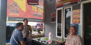 Selalu Aktif Jaga Silaturahmi, Bhabinkamtibmas Sambangi Warga Binaan