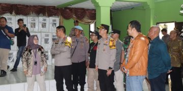 Kapolda Jabar Kunjungi Gudang PPK Garut Kota, Pastikan Distribusi Logistik Pemilu 2024 Berjalan Lancar