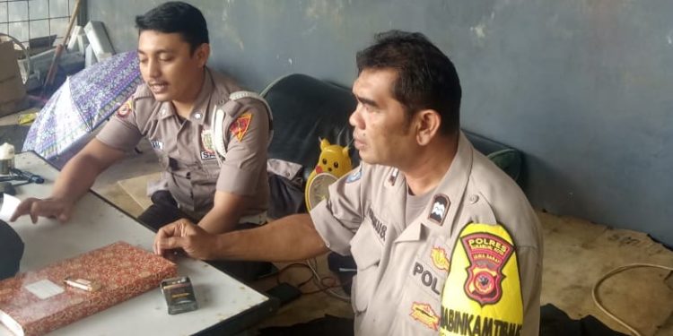 Bhabinkamtibmas Polsek Lembursitu, Selalu Hadir Di Tengah – Tengah Masyarakat