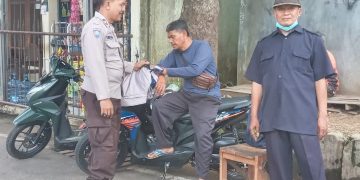 Sambangi Ojeg Pangkalan, Unit Patroli Polsek Lembursitu Beri Himbauan Kamtibmas