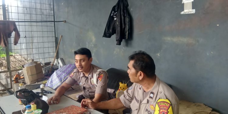 Sambangi Petugas Satpam, Sampaikan Himbauan Kamtibmas