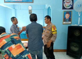 Wujudkan Kedekatan Dengan Warga, Bhabinkamtibmas Polsek Lembursitu Sambangi Warga Binaan