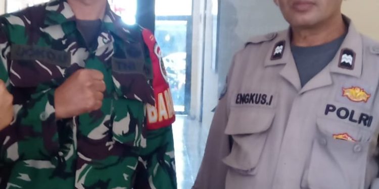 Sinergitas, TNI POLRI Dialogis Bersama Warga Masyarakat