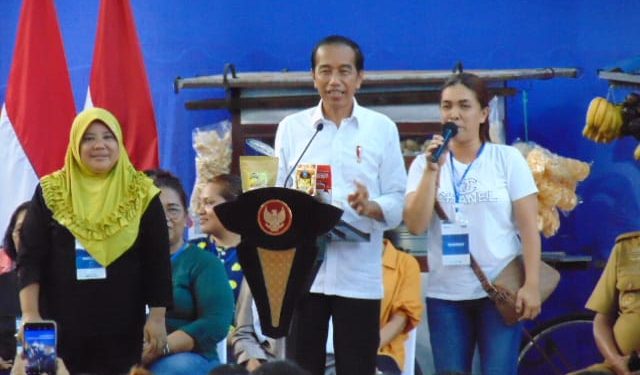 Presiden Jokowi Berikan Motivasi Kepada Ribuan Nasabah PNM Mekar