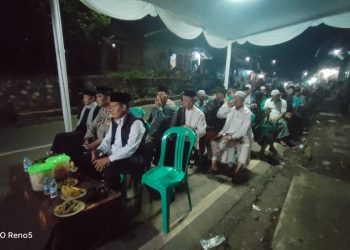 Ciptakan Suasana Aman dan Damai, Bhabinkamtibmas Hadiri Peringatan Isra Mi’raj