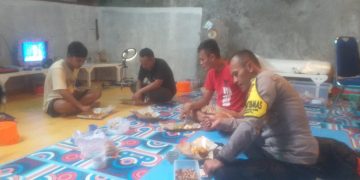 Wujudkan Kedekatan Dengan Warga, Bhabinkamtibmas Polsek Lembursitu Sambangi Warga Binaan