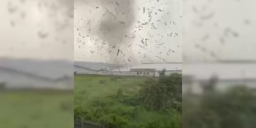 Pasca Angin Puting Beliung Sapu Kawasan Industri Sumedang, Sejumlah Bangunan Rusak Parah, Cek Faktanya