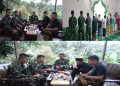 Disela Kesibukan Program TMMD Tenjojaya, Satgas Gelar Acara Bukber Dan Sholat Tarawih Berjamaah Bersama Warga