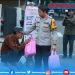 Polres Sukabumi Bagikan Ratusan Takjil Kepada Pengguna Jalan di Palabuhanratu