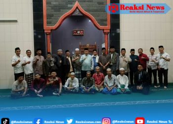 Mempererat Tali Silaturahmi Camat Lembursitu Lakukan Tarawih Keliling (Tarling) Di Beberapa Masjid