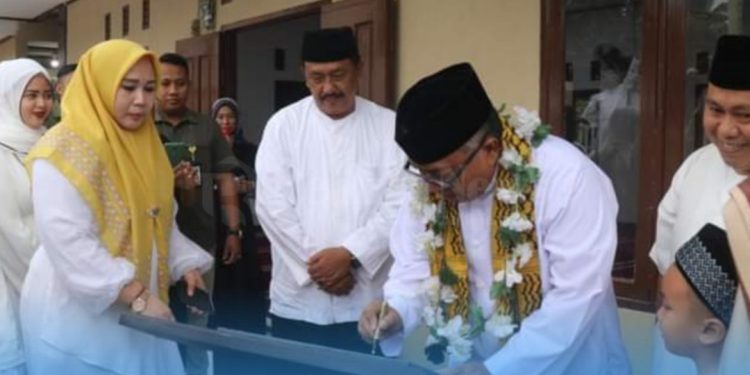 Bupati Sukabumi Resmikan Ponpes Khadimul Muslimin Indonesia, Kontribusi Menguatkan Visi Kab Sukabumi