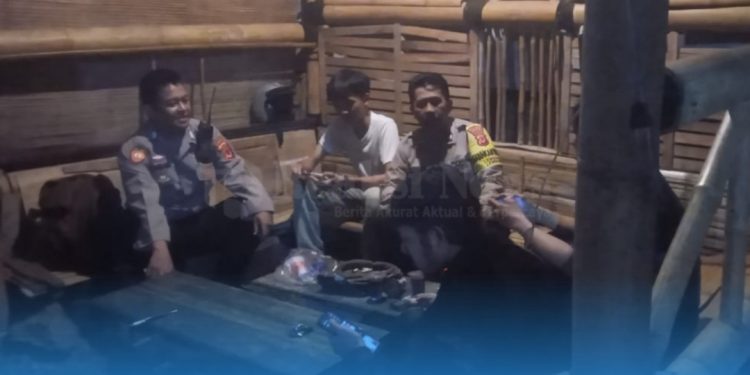 Wujudkan Kedekatan Dengan Warga, Bhabinkamtibmas Polsek Lembursitu Sambangi Warga Binaan