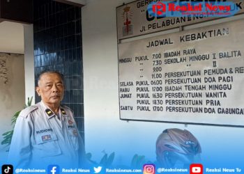 Pengamanan Gereja Rutin Polsek Lembursitu  Untuk Berikan Rasa Aman Dan Nyaman Bagi Jemaat