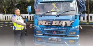 Utamakan Keselamatan Pengguna Jalan, Aksi Polantas Sukabumi Kejar Truk Ugal-ugalan
