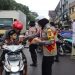 Polres Sukabumi Kota Bagikan Ratusan Takjil Jelang Buka Puasa