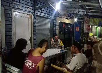 Wujudkan Kedekatan Dengan Warga, Bhabinkamtibmas Polsek Lembursitu Sambangi Warga Binaan