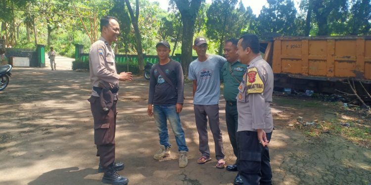 Kegiatan Sinergitas TNI POLRI Polsek Lembursitu Sambangi Tokoh Masyarakat