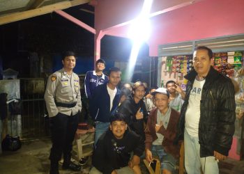 Cegah Gangguan Kamtibmas Kanit Reskrim Pimpin Giat Patroli Malam Hari