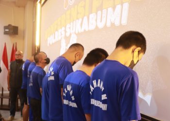 Polres Sukabumi Sita Sabu Seharga 1 Miliar dan Ribuan Obat Terlarang serta Amankan Pelakunya