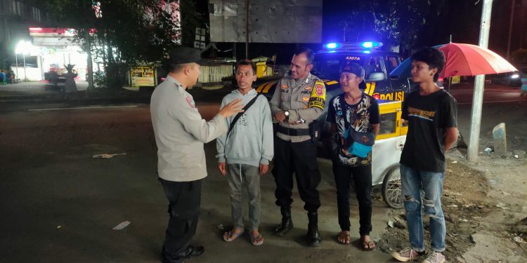 Kegiatan Program Ramadhan Polsek Lembursitu PAS SAHUR Patroli Saat Sahur