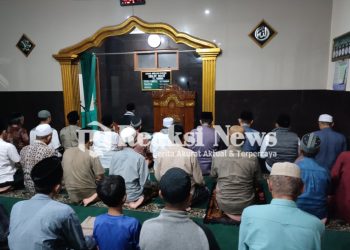 Kegiatan Tarawih Antar Masigit (Transit ) dan Safari Ramadhan Kapolsek Lembursitu di Mesjid jami AL Hidayatul ulla