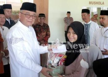 Penyerahan ZIS Ponpes Modern Assalam, Wabup Inspirasi Bagi Kita Terus Berbuat Baik Dan Peduli Sesama