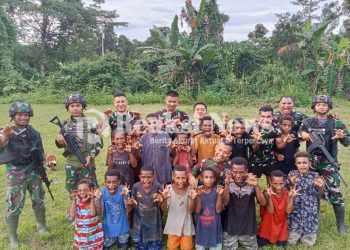 Satgas Yonif 310/KK Tumbuhkan Semangat Olahraga Anak-Anak Perbatasan