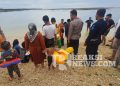 Terpleset Ke Lubang di Pinggir Pantai Cibuaya, Dua Bocah Diselamatkan Petugas Pos Pam