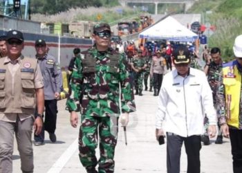 Wabup Dampingi Menko PMK Tinjau Lokasi Longsor Tol Bocimi Seksi 2 KM 64