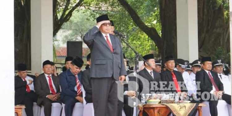 Peringatan Hari OTDA Ke 28 Tingkat Kabupaten Sukabumi, Bupati Menjadi Pembina Upacara