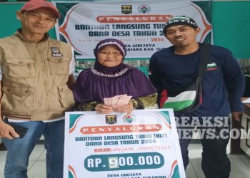 Sebanyak 36 Warga Miskin di Desa Girijaya Terima BLT DD