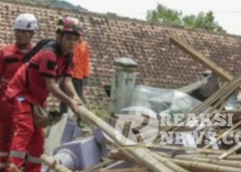 Guncangan Gempa M 6,2, Hancurkan Rumah Warga Garut