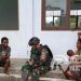 Gelar Pengobatan Keliling, Upaya Satgas Yonif 310/KK Menjamin Kesehatan Masyarakat Perbatasan