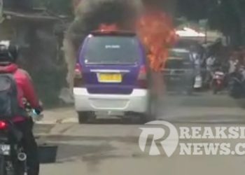 Angkutan Umum Terbakar, Diduga Penyebab Kebocoran Saluran Bahan Bakar