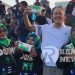 Ayep Zaki Bacalon Walikota Sukabumi Menyapa Warga Masyarakat dengan Berbagi Tempe di Lapang Merdeka