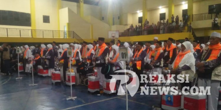 Calon Jamaah Haji 2024 Kloter 3 Kabupaten Sukabumi Resmi Berangkat, Ketua PPIHD : Jamaah di Dominasi Ibu Rumah Tangga