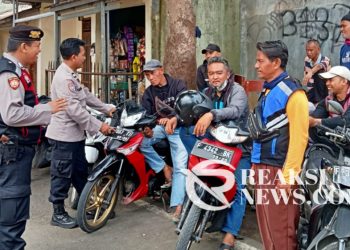 Sambangi Ojeg Pangkalan, Polsek Lembursitu Beri Himbauan Kamtibmas