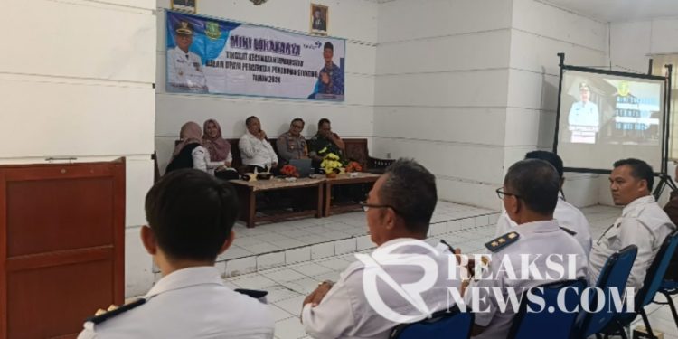 Kapolsek Lembursitu Hadiri Lokakarya Mini Lintas Sektoral UPTD Puskesmas Kecamatan Lembursitu