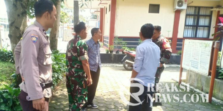 Sinergitas TNI -Polri Babinsa bersama Bhabinkamtibmas Sambangi Warga Binaan