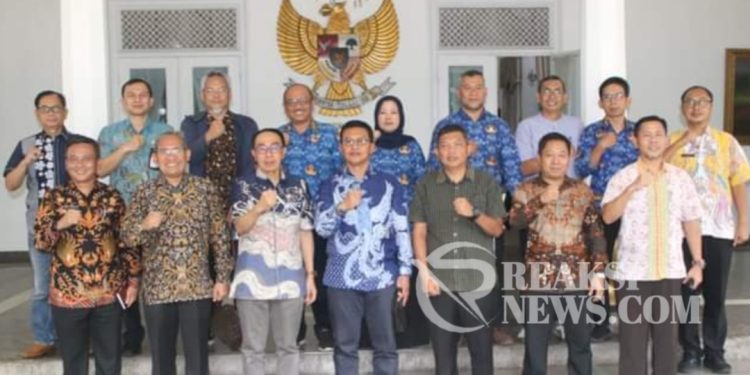 Bahas Pendirian Sekolah Kedinasan Tatakelola Pemilu, Sekda Terima Kunjungan Deputi KPU RI