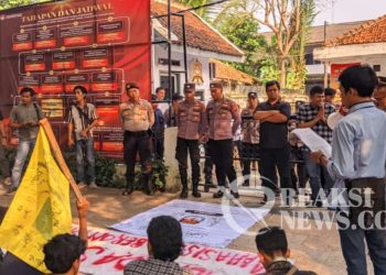 Aksi Demokrasi Mahasiswa, Menuntut KPU Lebak Bersikap Adil Dalam Pilkada Serentak