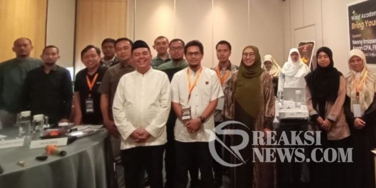 LW Doa Bangsa Mengikuti Pembinaan BWI Melalui Waqf Academy